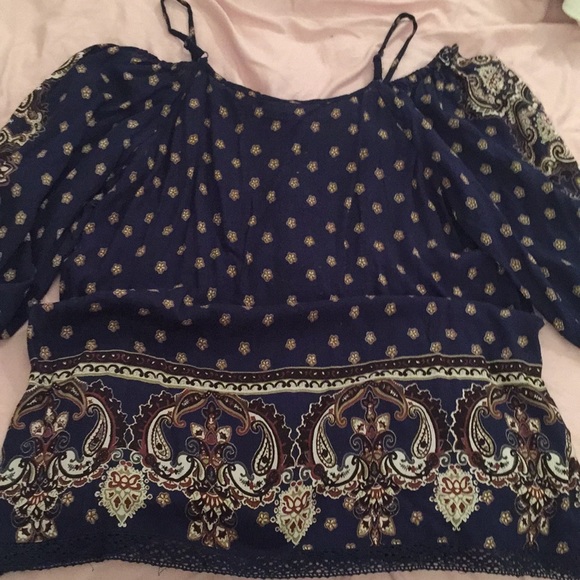 ✨ NWT Off the Shoulder Boho Floral Top - Picture 6 of 8